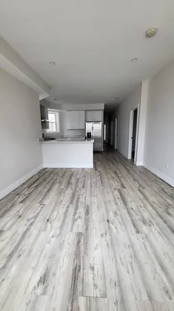 $2,195 | 2904 West Nelson Street, Unit 2, Chicago, IL 60618