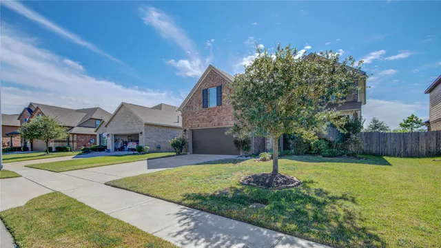 $3,000 | 12902 Oak Falls Drive, Pearland, TX 77584