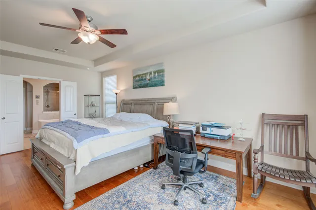 $3,000 | 12902 Oak Falls Drive, Pearland, TX 77584