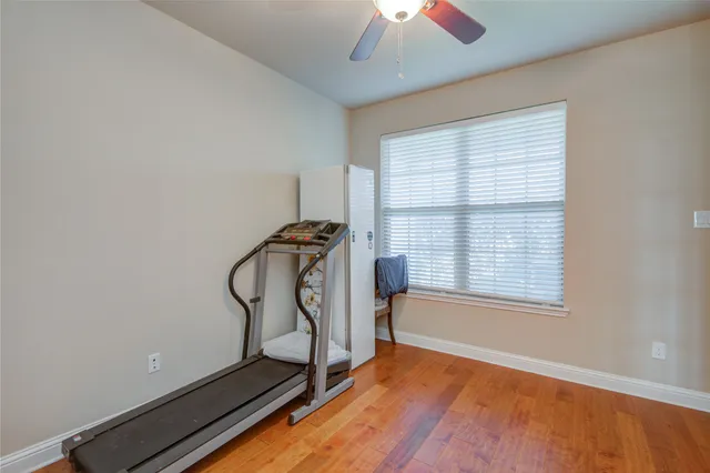 $3,000 | 12902 Oak Falls Drive, Pearland, TX 77584