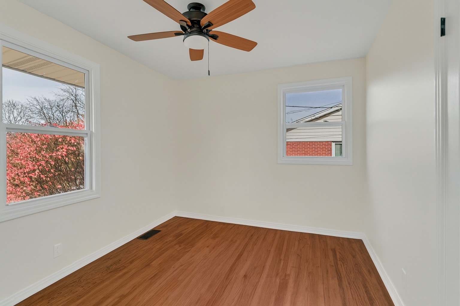 1408 Bain Drive Madison, TN 37115 - Photo 16 of 32 a view of empty room with wooden floor