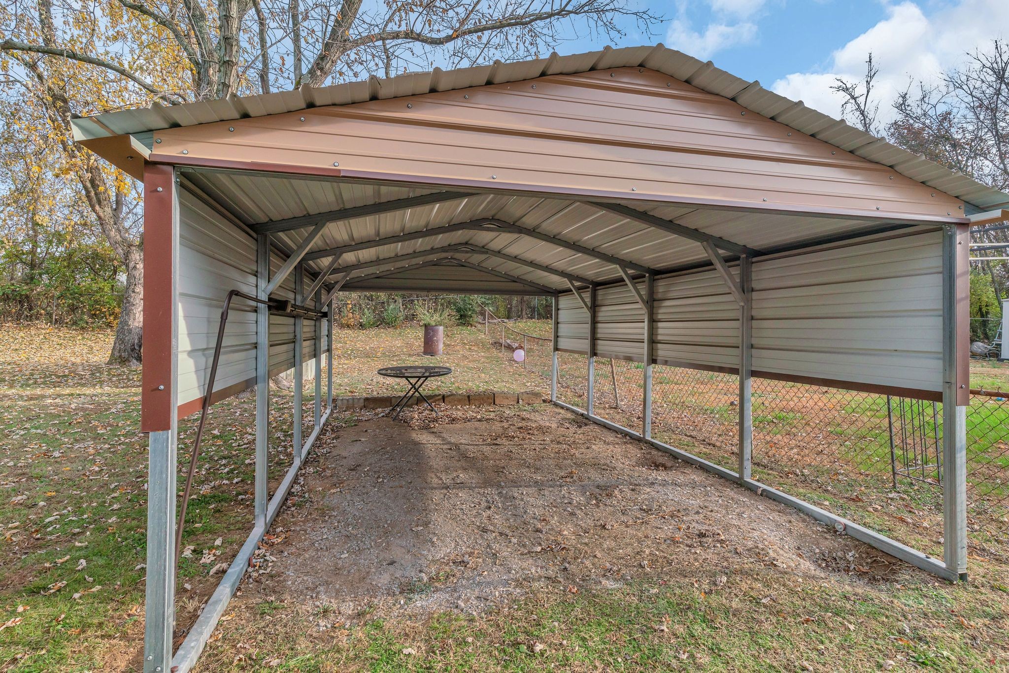 1408 Bain Drive Madison, TN 37115 - Photo 28 of 32 a view of a garage