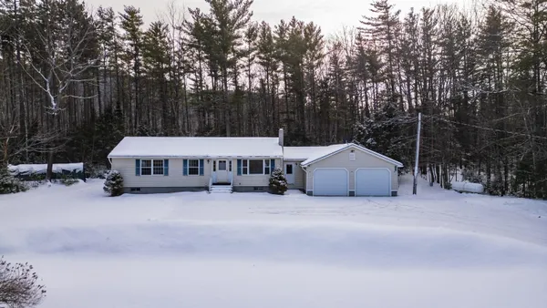 $315,000 | 1398 N Road, Gilead, ME 04217