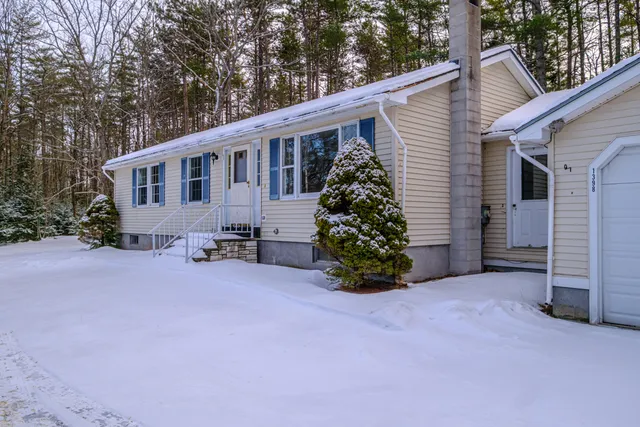 $339,000 | 1398 N Road, Gilead, ME 04217