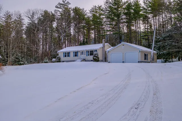 $339,000 | 1398 N Road, Gilead, ME 04217
