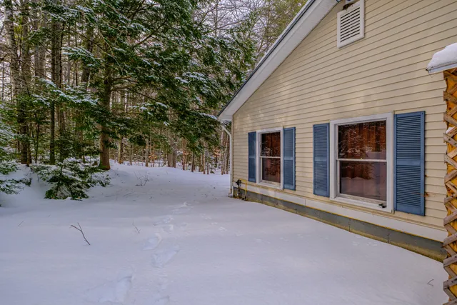 $339,000 | 1398 N Road, Gilead, ME 04217