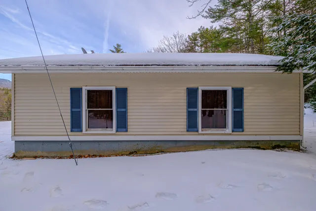 $339,000 | 1398 N Road, Gilead, ME 04217