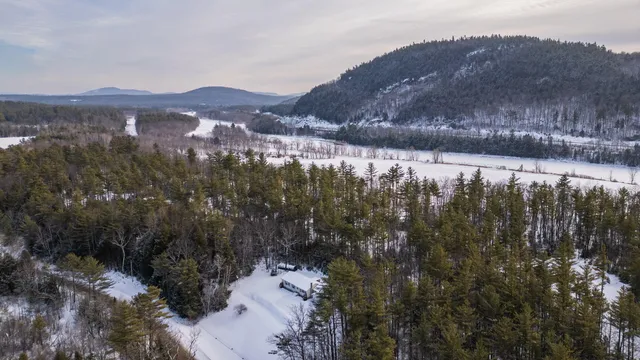 $339,000 | 1398 N Road, Gilead, ME 04217