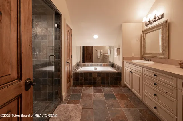 $15,900,000 | 2540 Trader Road, Jackson, WY 83001