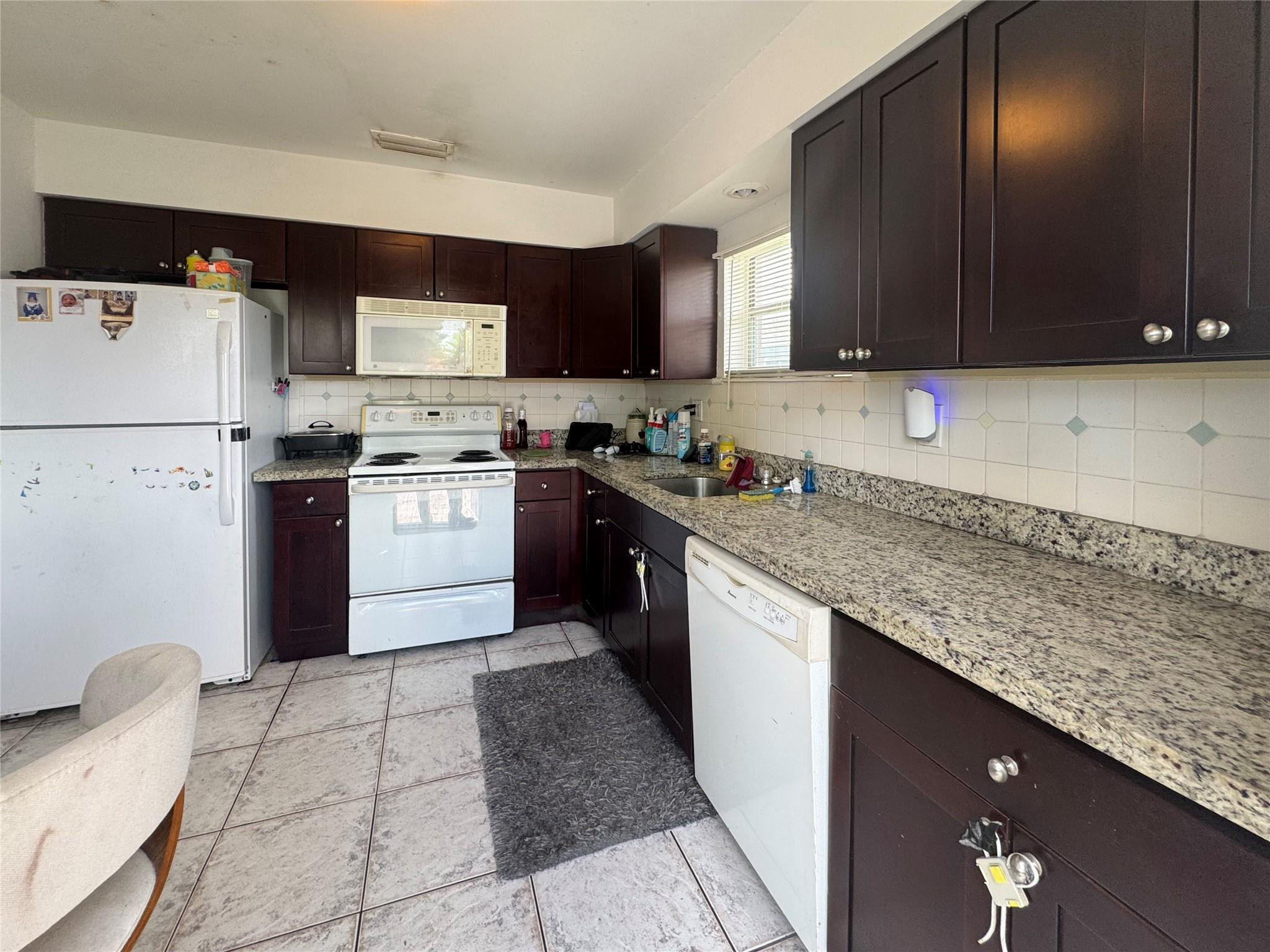 151 Southwest 15th Street Pompano Beach, FL 33060 - Photo 14 of 36 Photo 14