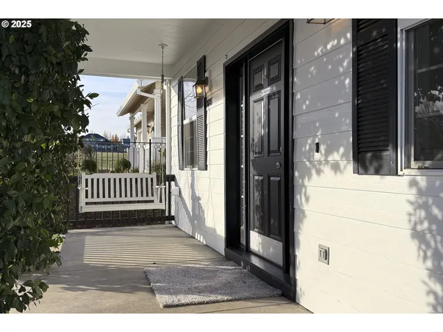 $515,000 | 3605 Southwest 25th Street, Gresham, OR 97080