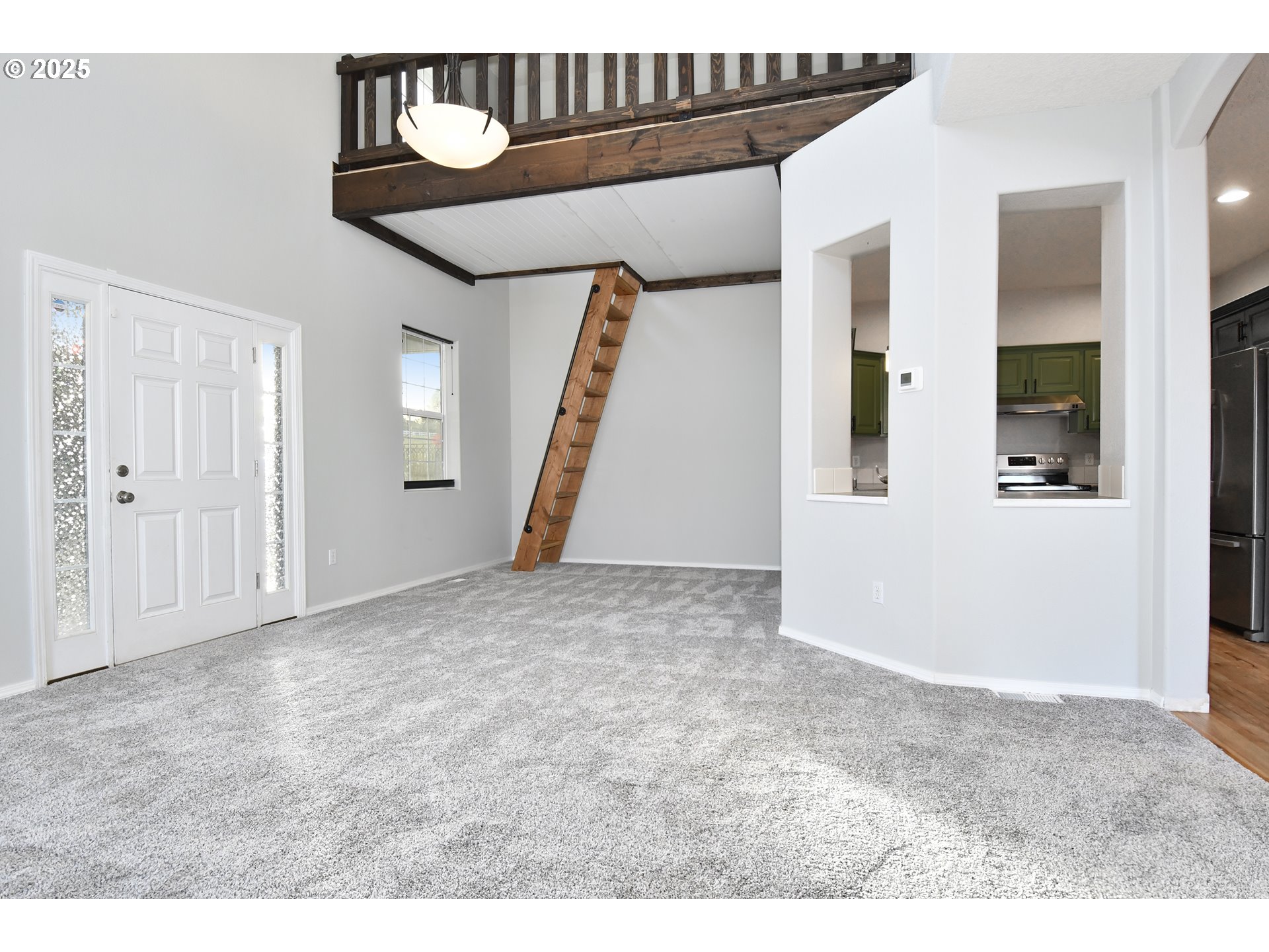 3605 Southwest 25th Street Gresham, OR 97080 - Photo 13 of 38