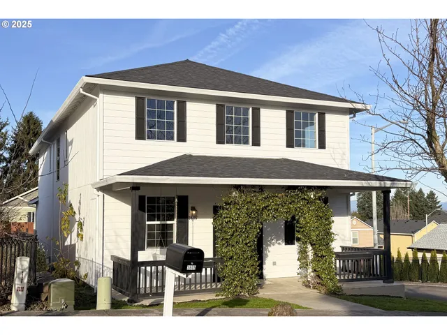 $515,000 | 3605 Southwest 25th Street, Gresham, OR 97080