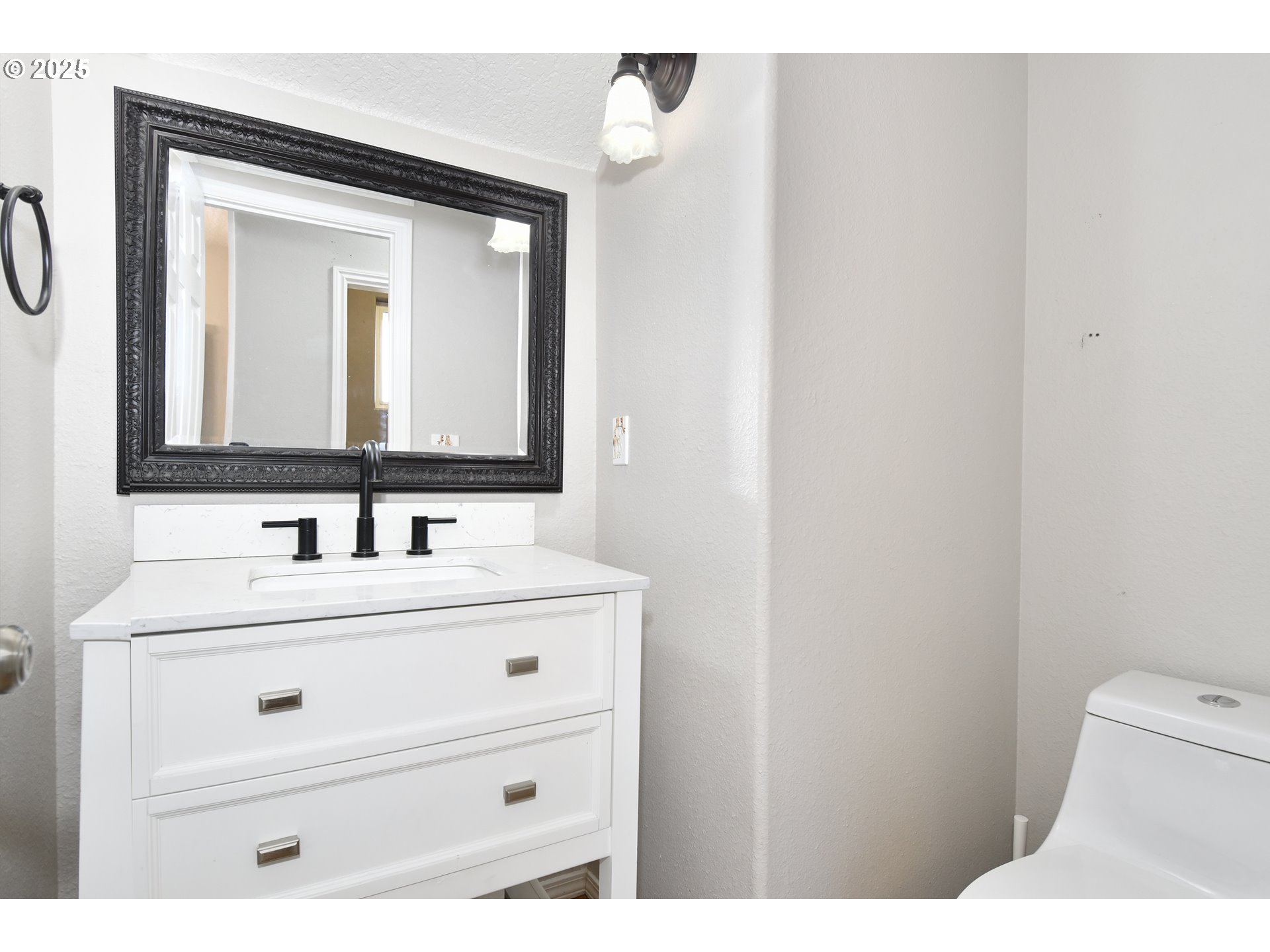 3605 Southwest 25th Street Gresham, OR 97080 - Photo 22 of 38