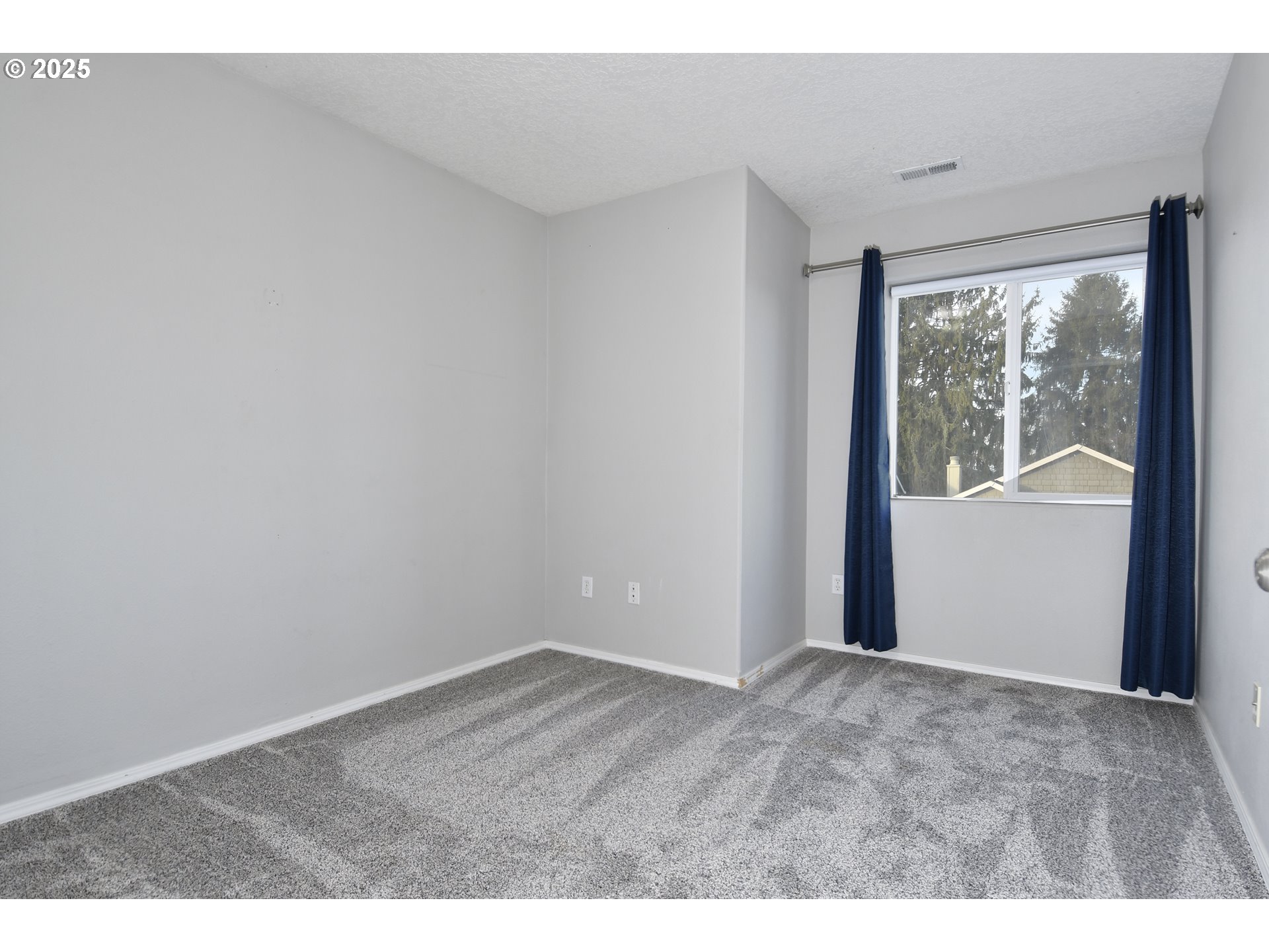 3605 Southwest 25th Street Gresham, OR 97080 - Photo 25 of 38