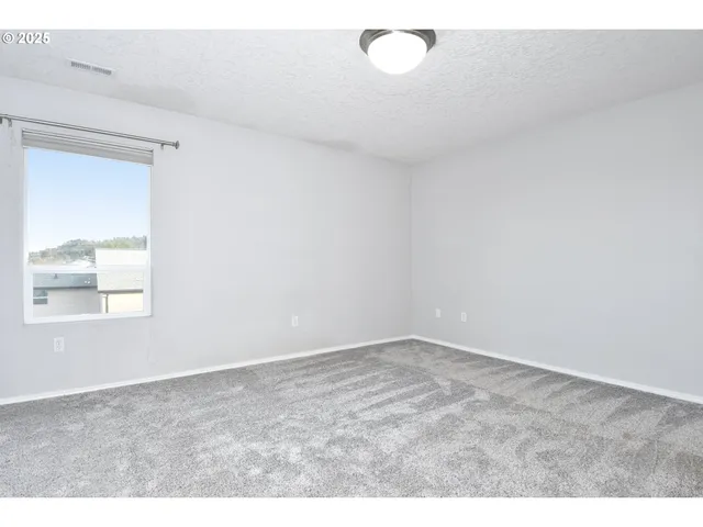 $515,000 | 3605 Southwest 25th Street, Gresham, OR 97080