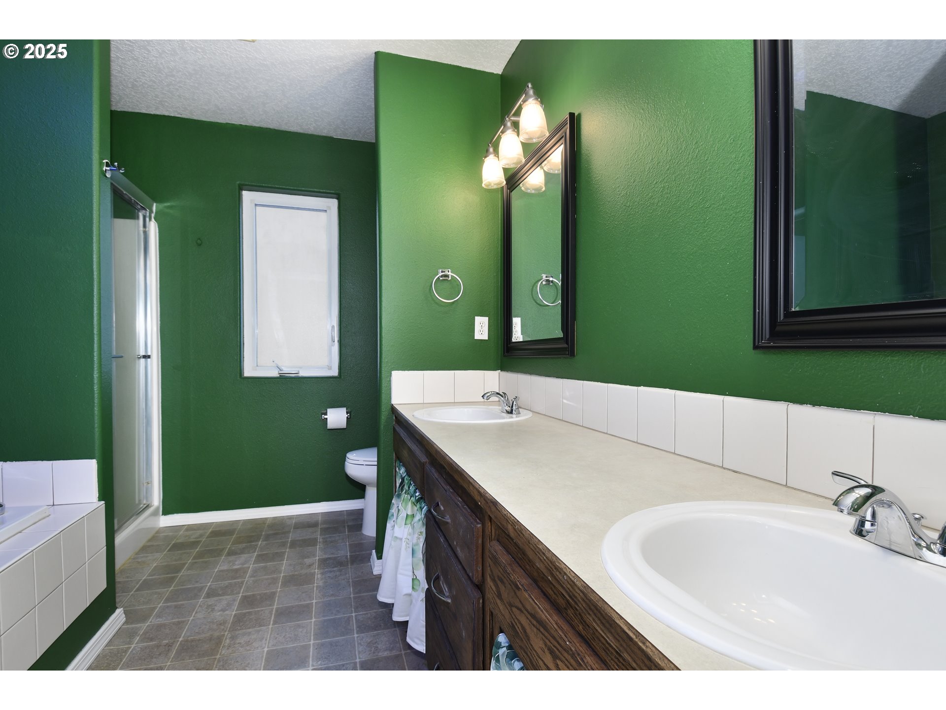 3605 Southwest 25th Street Gresham, OR 97080 - Photo 33 of 38