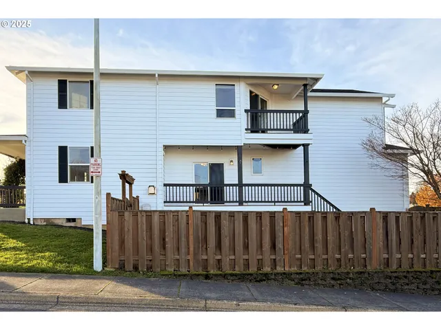 $515,000 | 3605 Southwest 25th Street, Gresham, OR 97080