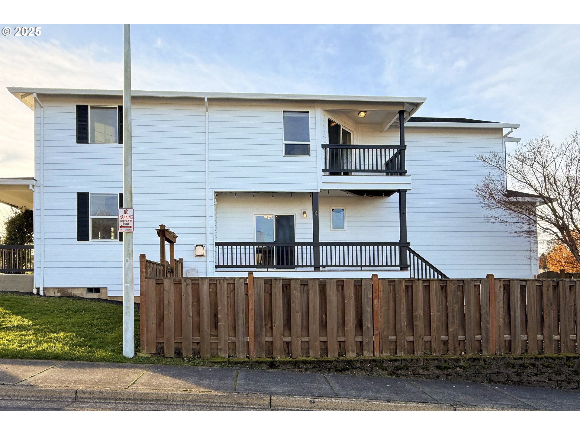 3605 Southwest 25th Street Gresham, OR 97080 - Photo 4 of 38