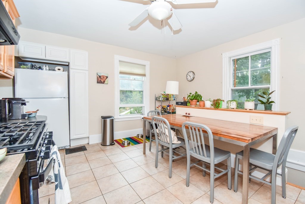 38 High Street, Unit 2 Newton, MA 02464 - Photo 12 of 25