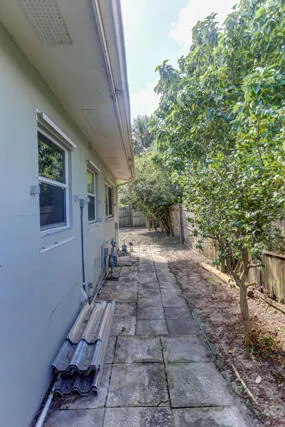 $430,000 | 328 East Jasmine Drive, Lake Park, FL 33403