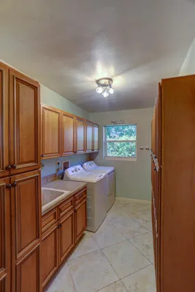 $430,000 | 328 East Jasmine Drive, Lake Park, FL 33403