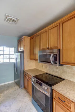 $430,000 | 328 East Jasmine Drive, Lake Park, FL 33403