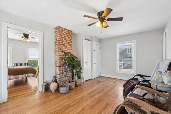 $3,300 | 11 Park Avenue, Unit 2A, Babylon, NY 11702