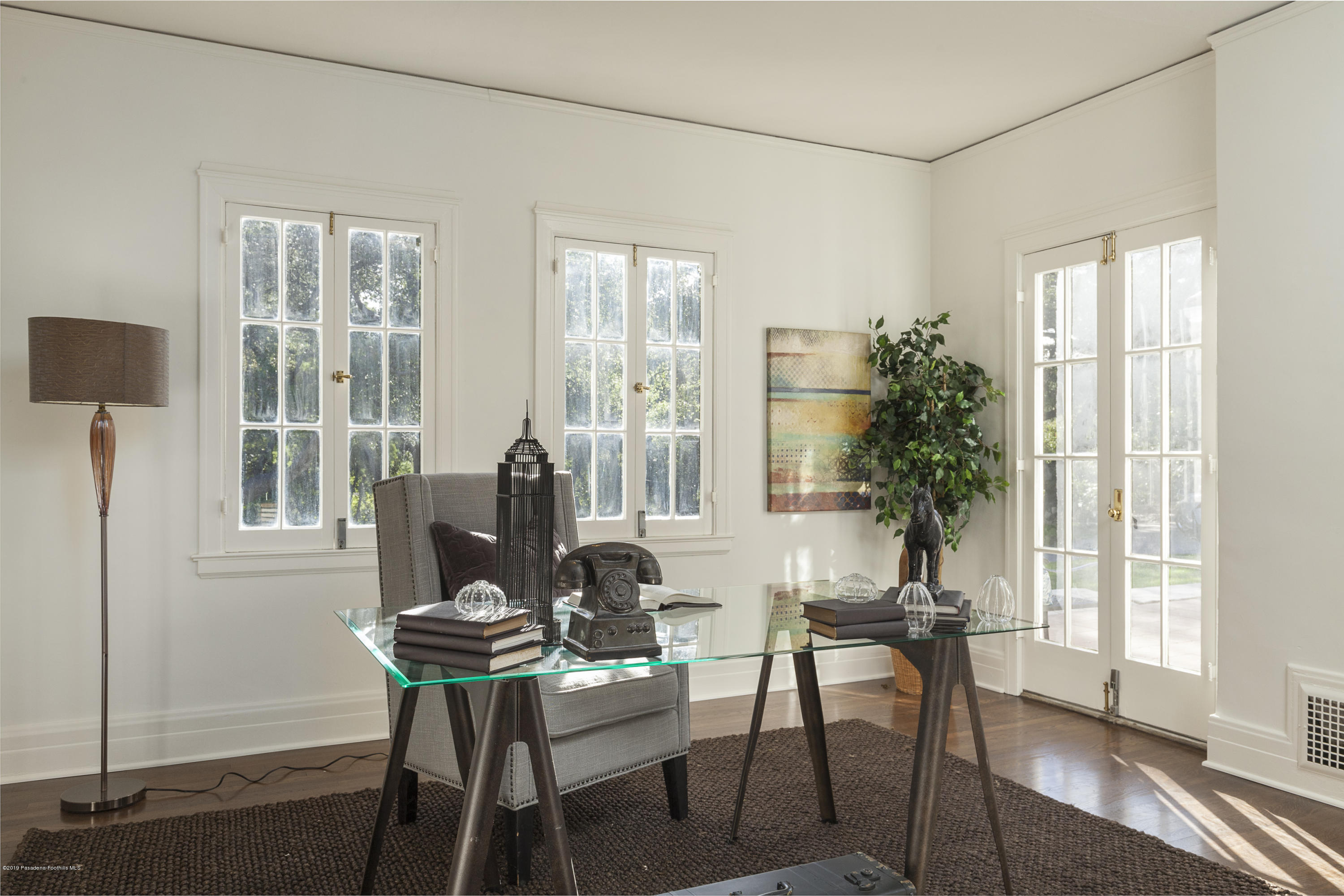 3130 Maiden Lane Altadena, CA 91001 - Photo 34 of 89 a workspace with furniture and a window