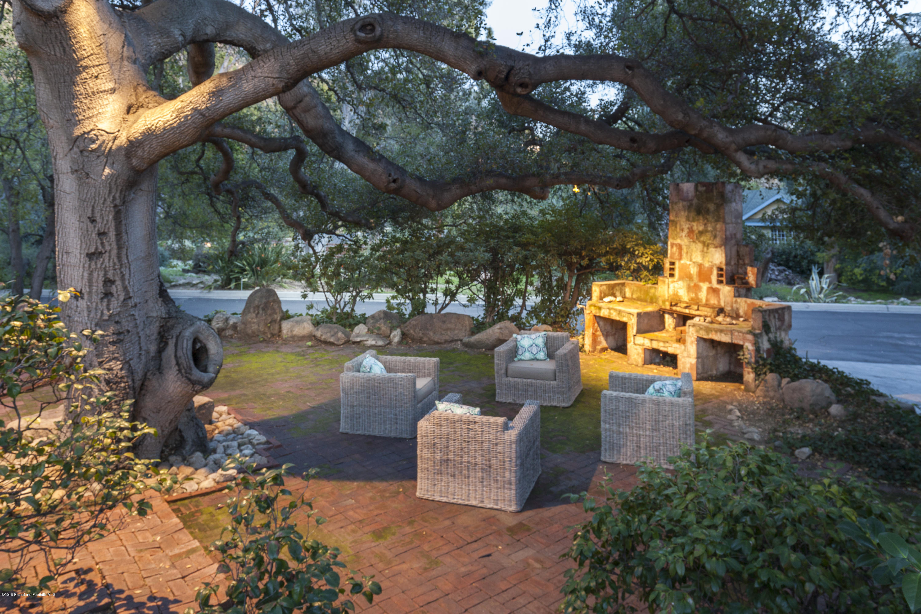 3130 Maiden Lane Altadena, CA 91001 - Photo 71 of 89 8dee