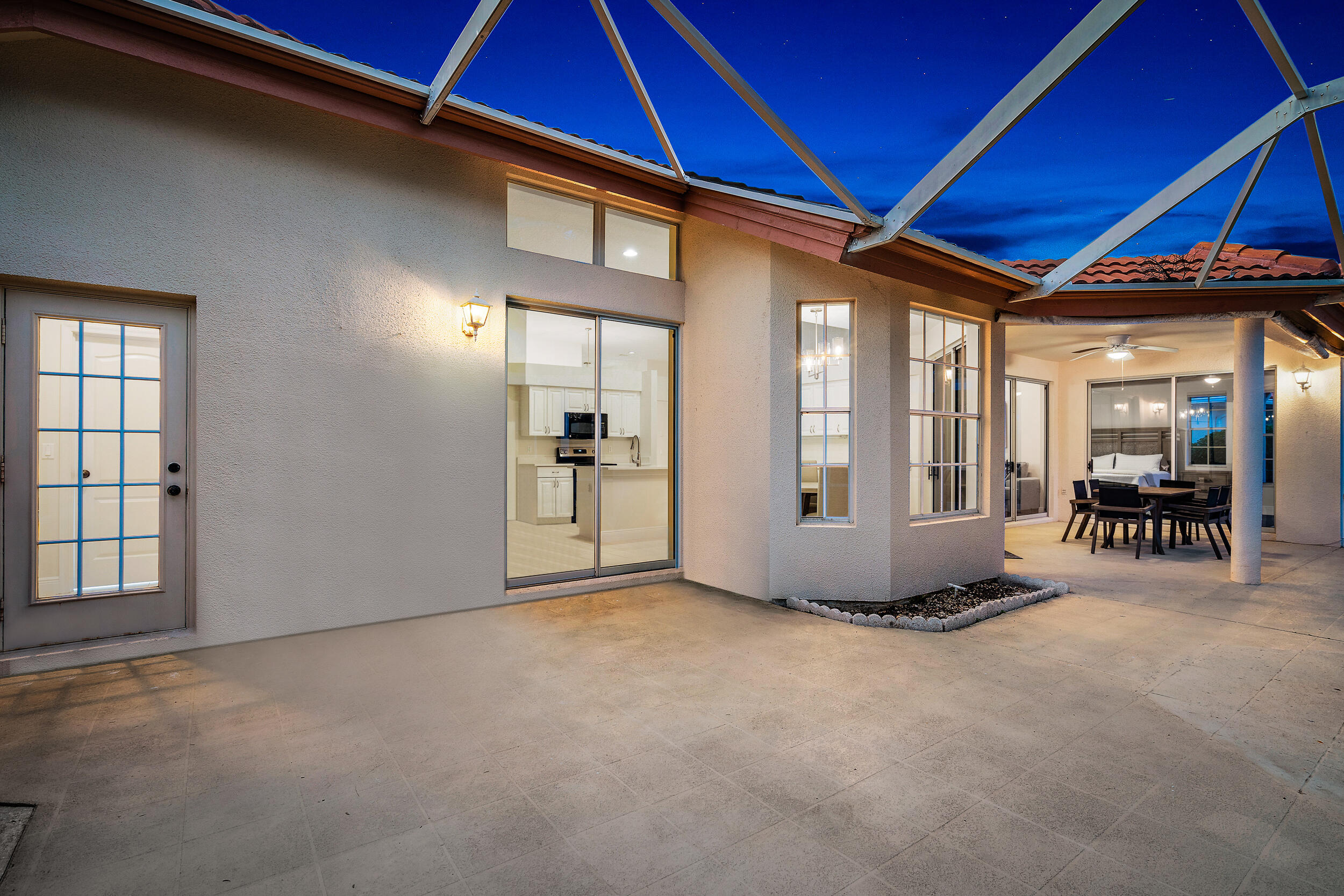 207 Eagleton Estates Boulevard Palm Beach Gardens, FL 33418 - Photo 28 of 34 a view of an front door