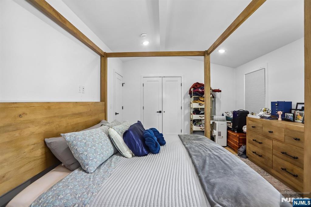 15 Wheeler Street, Unit B Montclair, NJ 07042 - Photo 11 of 17