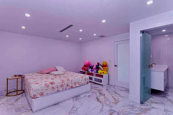 $650,000 | 696 Arlington Drive, West Palm Beach, FL 33415