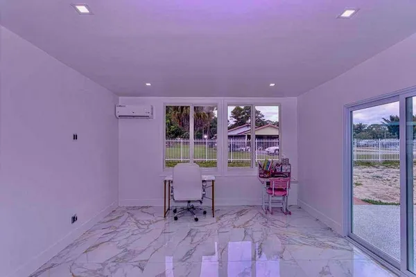 $650,000 | 696 Arlington Drive, West Palm Beach, FL 33415