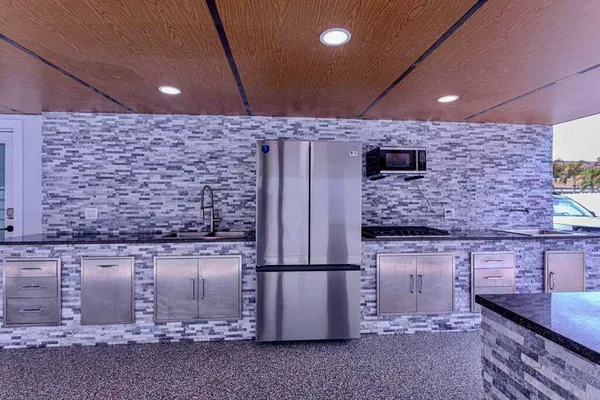 $650,000 | 696 Arlington Drive, West Palm Beach, FL 33415