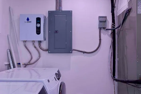 $650,000 | 696 Arlington Drive, West Palm Beach, FL 33415