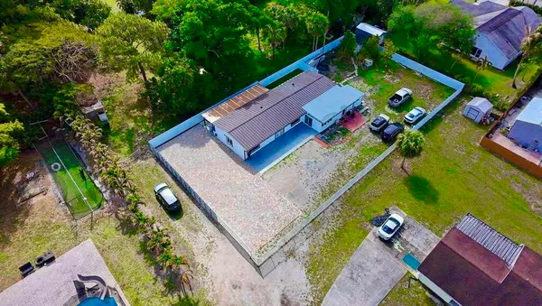 $650,000 | 696 Arlington Drive, West Palm Beach, FL 33415