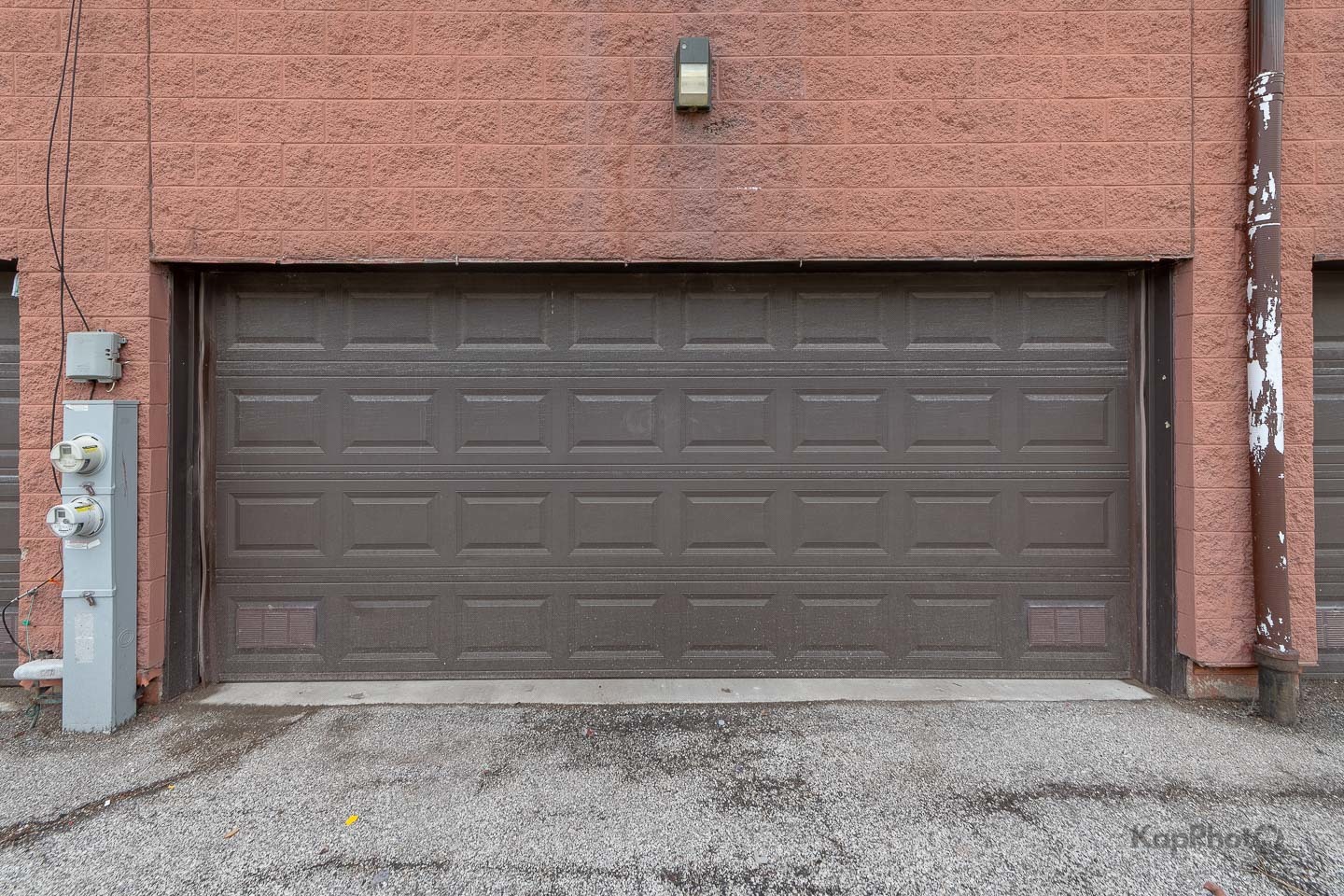 2340 West Adams Street, Unit 32 Chicago, IL 60612 - Photo 26 of 31 a view of outdoor space