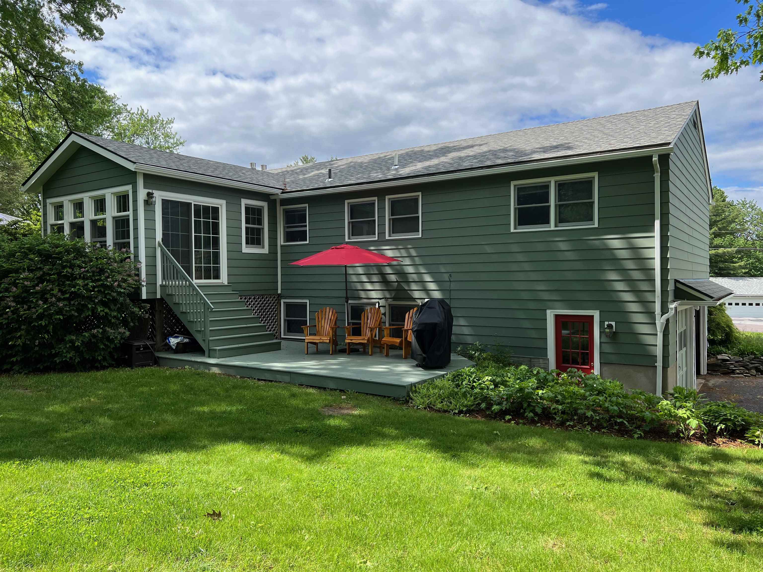 338 Collamer Circle Shelburne, VT 05482 - Photo 2 of 38