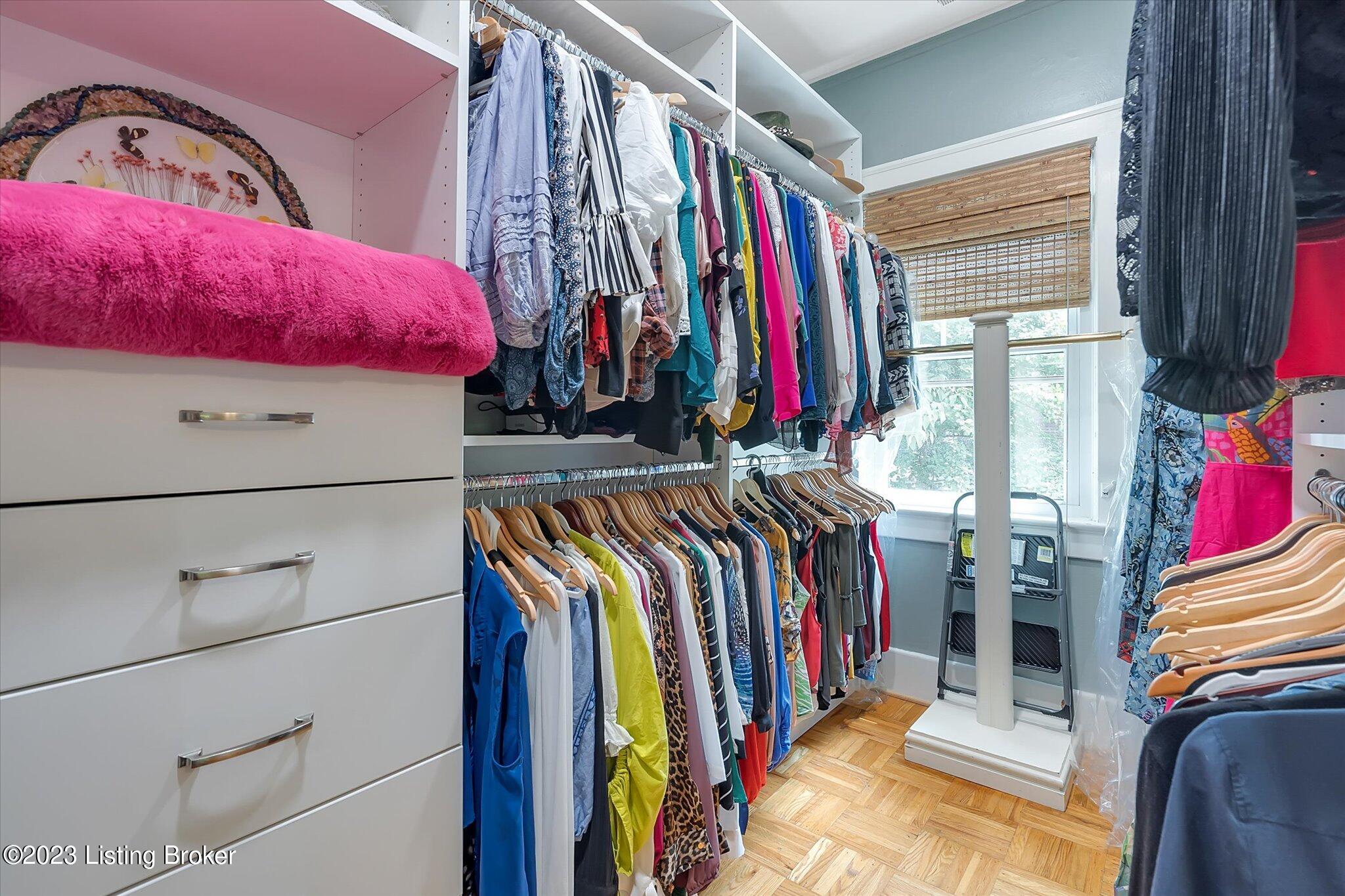 76 Valley Road Louisville, KY 40204 - Photo 37 of 84 walk in closet