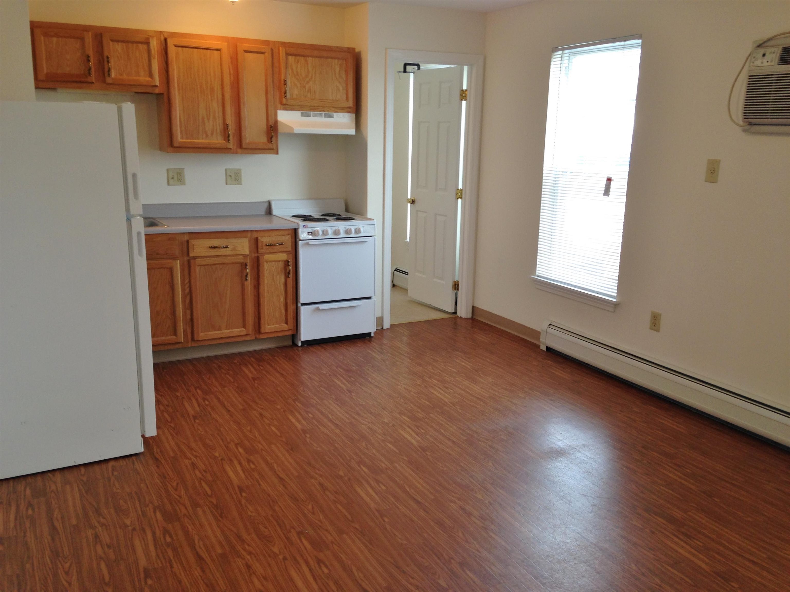 4 Martin Street, Unit 5 Derry, NH 03038 - Photo 13 of 36