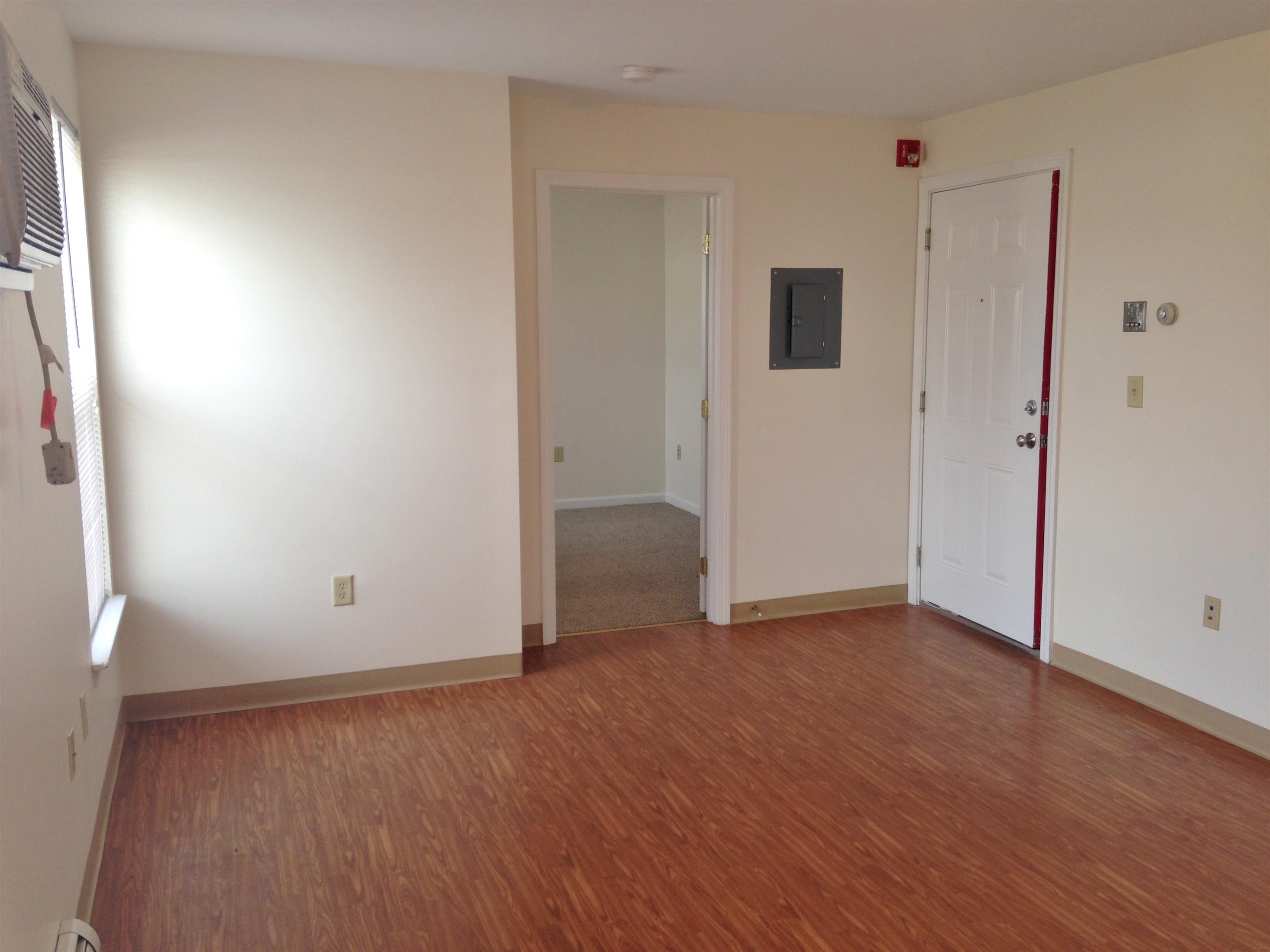 4 Martin Street, Unit 5 Derry, NH 03038 - Photo 15 of 36