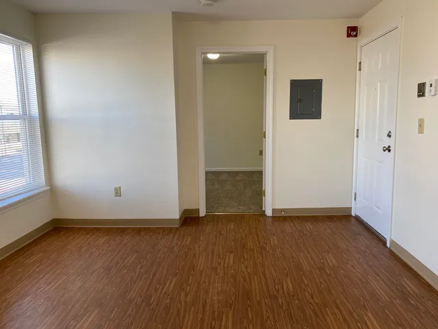 $1,773 | 4 Martin Street, Unit 5, Derry, NH 03038