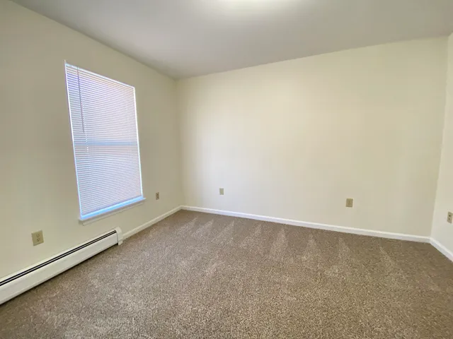 $1,773 | 4 Martin Street, Unit 5, Derry, NH 03038