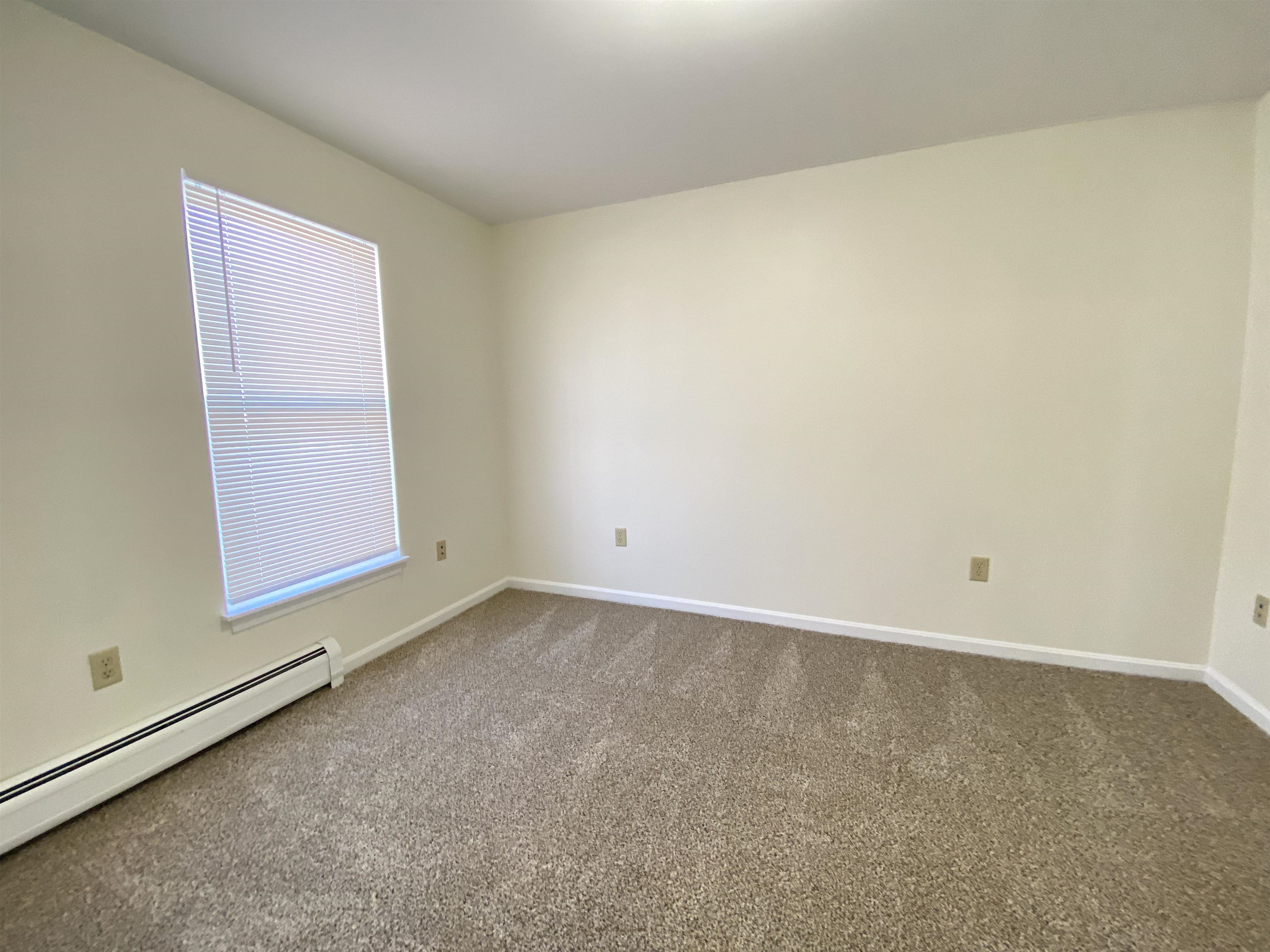 4 Martin Street, Unit 5 Derry, NH 03038 - Photo 21 of 36