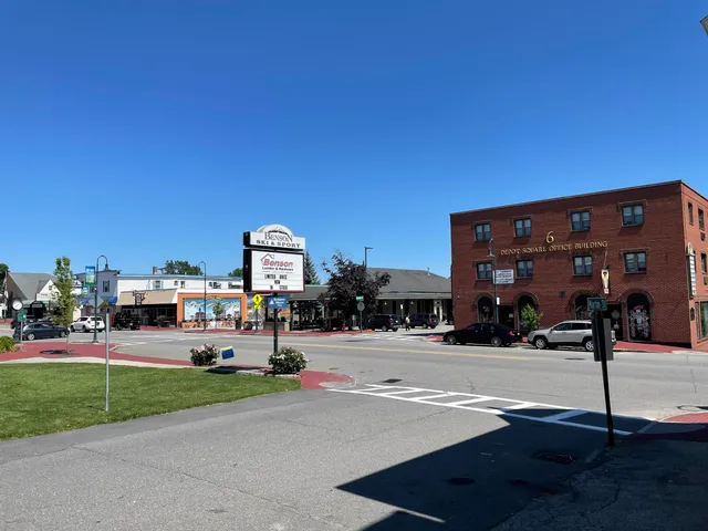 $1,773 | 4 Martin Street, Unit 5, Derry, NH 03038