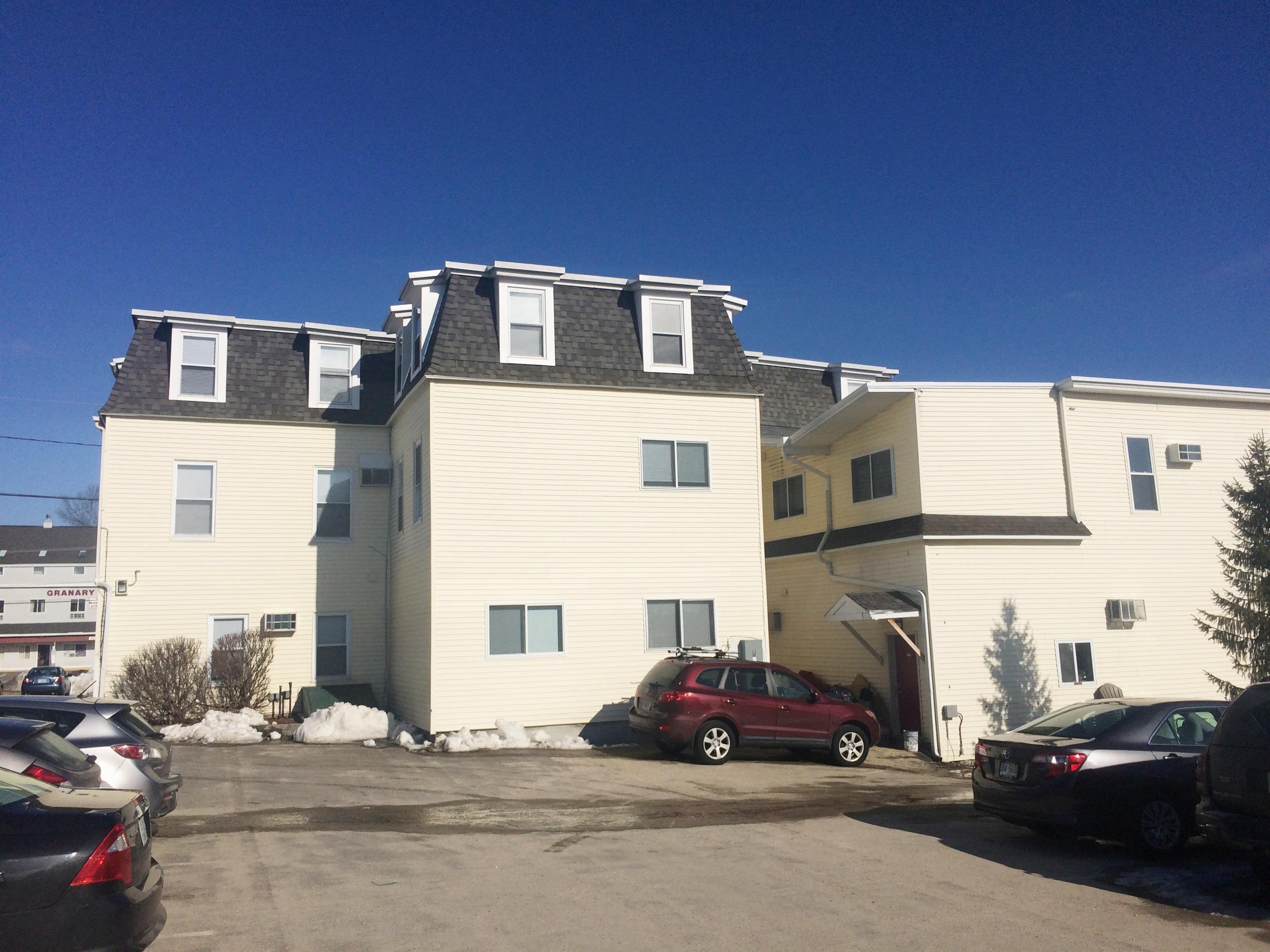 4 Martin Street, Unit 5 Derry, NH 03038 - Photo 4 of 36