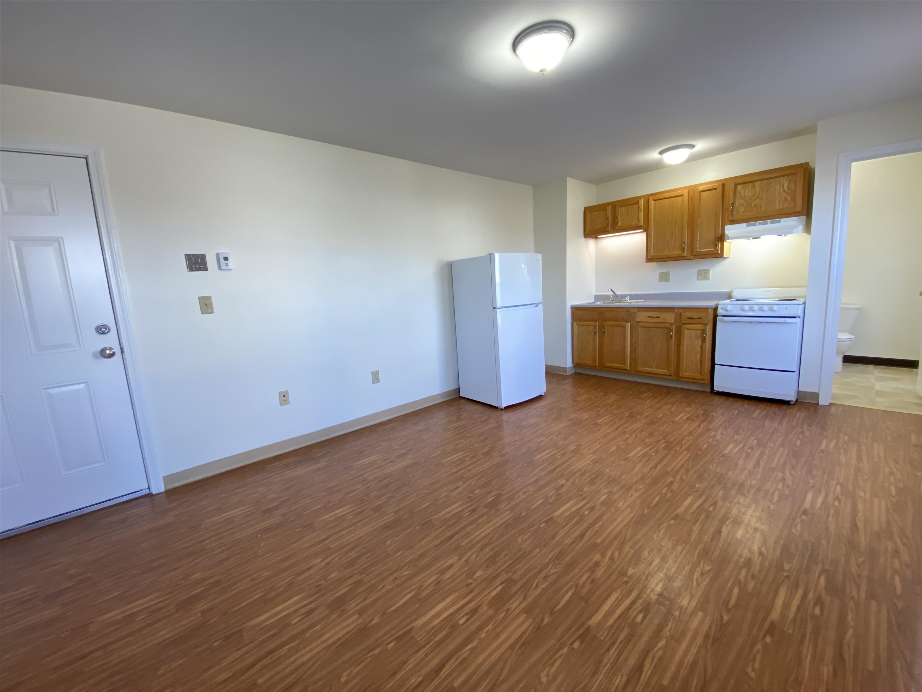 4 Martin Street, Unit 5 Derry, NH 03038 - Photo 10 of 36