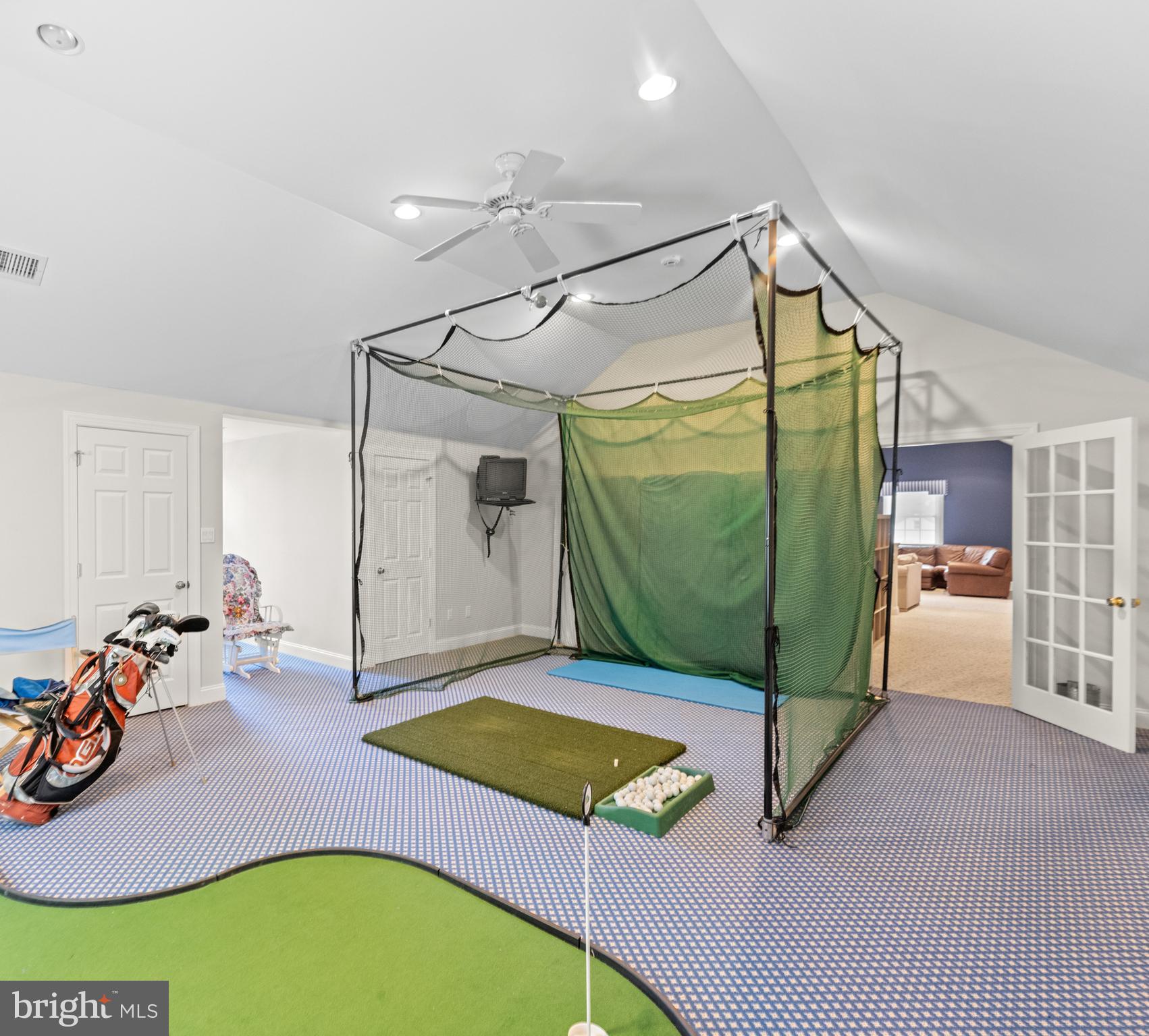 825 Hagys Ford Road Penn Valley, PA 19072 - Photo 44 of 45 a room with gym equipment