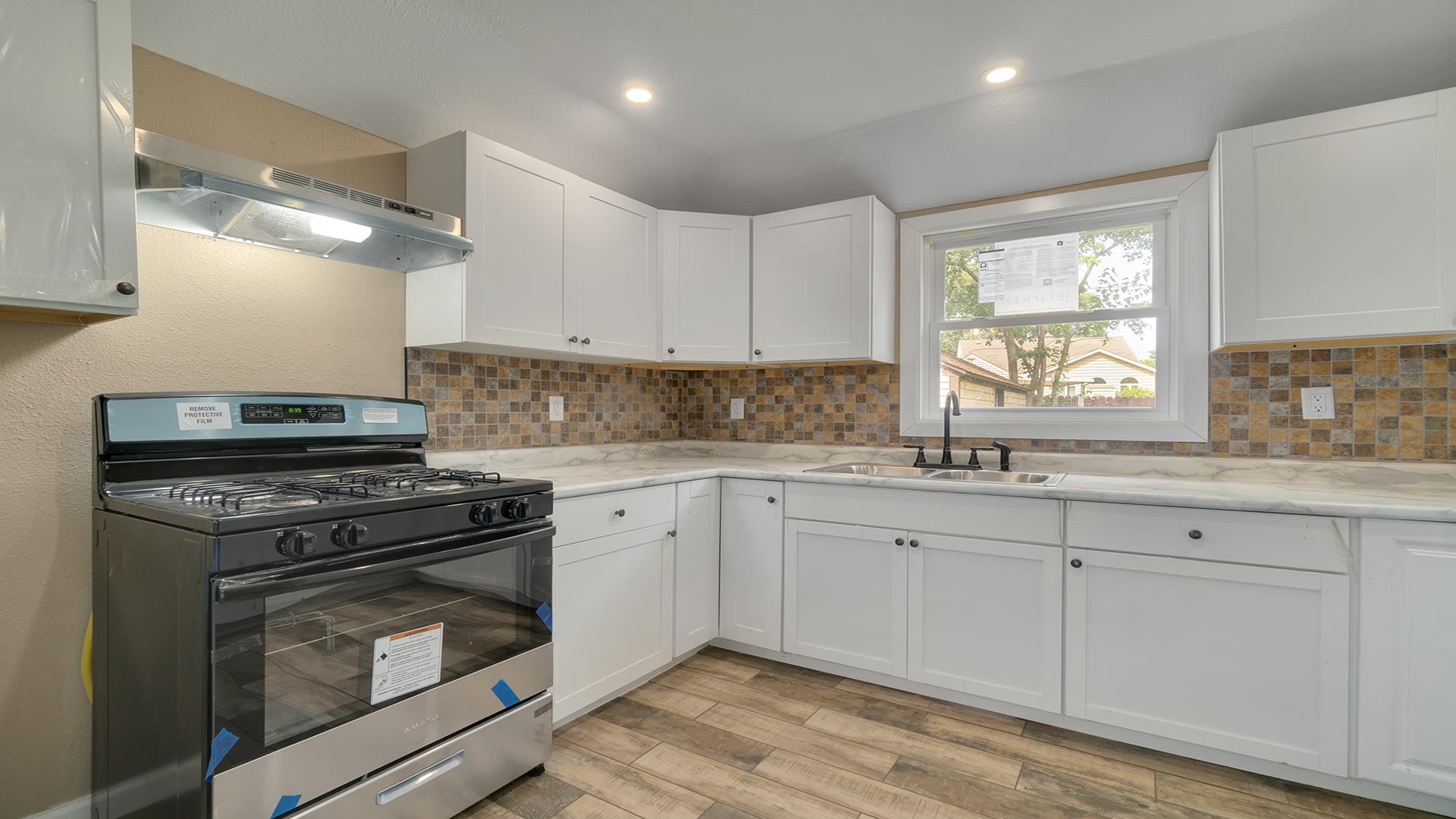 3308 California Road Rockford, IL 61108 - Photo 12 of 29